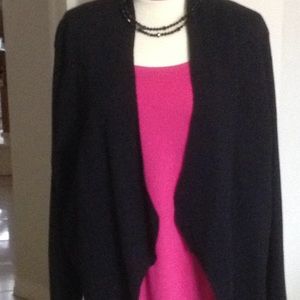 Black shrug long sleeve💐🌹